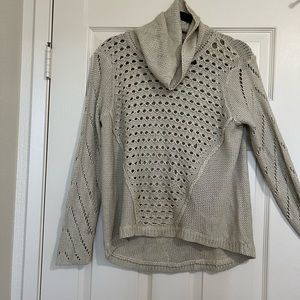 Sweater/shirt, size M